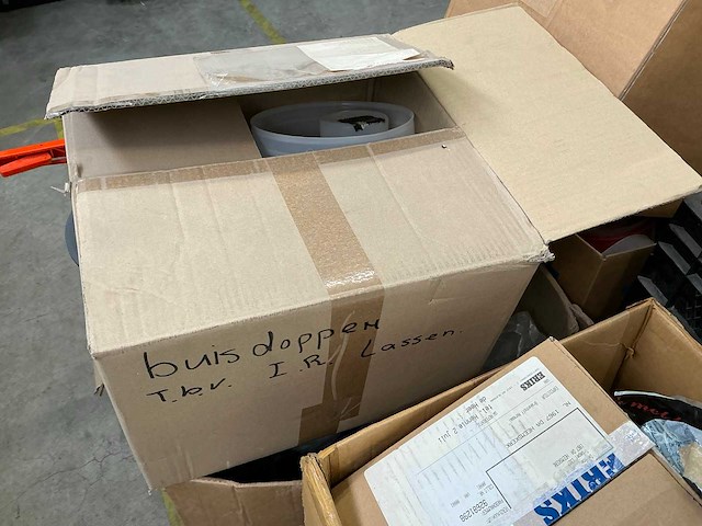 Diverse knieën, fittingen en doppen - afbeelding 8 van  10