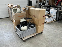 Diverse knieën, kogelkranen, moffen en flenzen - afbeelding 1 van  8