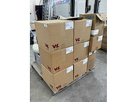 Diverse knieën, kogelkranen, moffen en flenzen - afbeelding 3 van  8