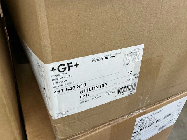 Diverse knieën, kogelkranen, moffen en flenzen - afbeelding 5 van  8