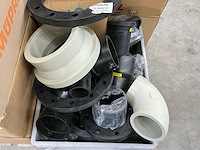 Diverse knieën, kogelkranen, moffen en flenzen - afbeelding 8 van  8