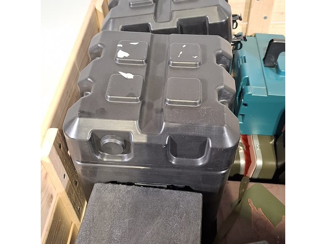 Diverse koffers - afbeelding 4 van  6