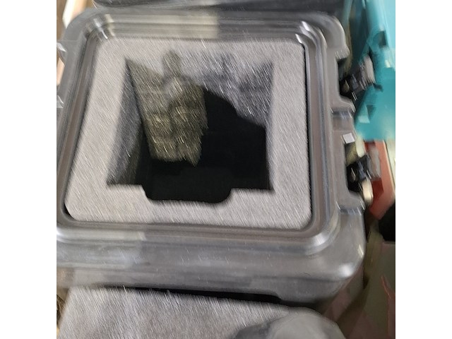 Diverse koffers - afbeelding 5 van  6