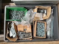 Diverse kogelkranen en ijzerwaren - afbeelding 11 van  14