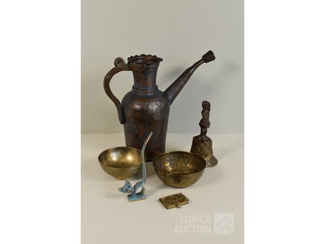 Diverse koperen items - afbeelding 1 van  15