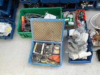 Diverse koppelingen, cv materialen en magazijnbakken - afbeelding 6 van  14