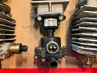 Diverse koppelingen en onderdelen - afbeelding 6 van  7