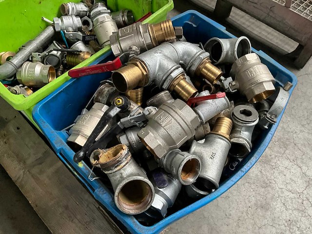 Diverse koppelingen - afbeelding 1 van  2