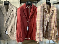 Diverse kostuums en kleding - afbeelding 8 van  9