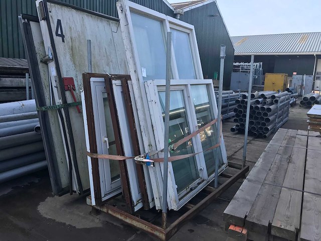 Diverse kozijnen - afbeelding 2 van  5