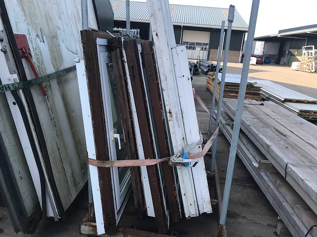 Diverse kozijnen - afbeelding 3 van  5