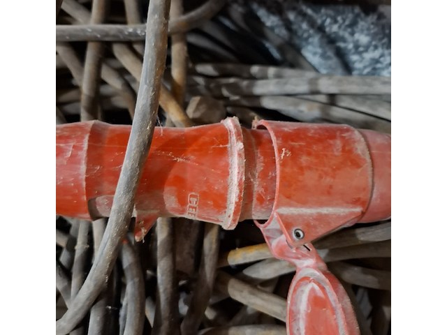 Diverse krachtstoom en stroomkabel in speciekuip - afbeelding 6 van  7