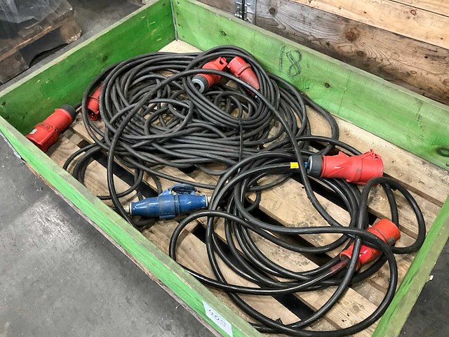 Diverse krachtstroom kabels - afbeelding 2 van  4