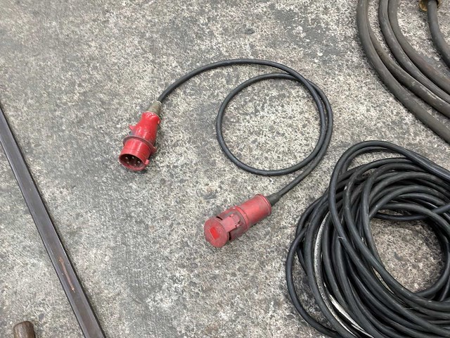 Diverse krachtstroomkabels (3x) - afbeelding 3 van  11