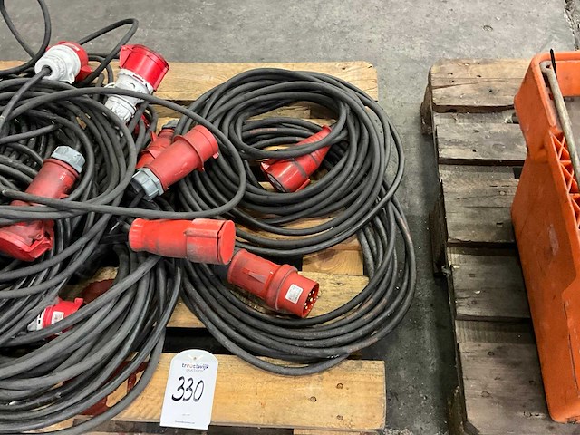 Diverse krachtstroomkabels - afbeelding 3 van  5