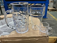 Diverse kunststof drinkglazen - afbeelding 1 van  5