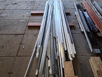 Diverse kunststof en aluminium profielen, keralit / protex - afbeelding 4 van  12