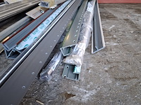 Diverse kunststof en aluminium profielen, keralit / protex - afbeelding 10 van  12