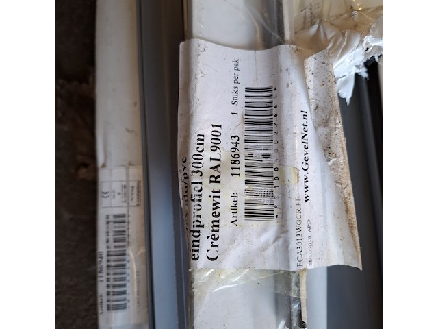 Diverse kunststof en aluminium profielen, keralit / protex - afbeelding 12 van  12