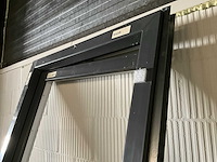 Diverse kunststof kozijnen en deuren - afbeelding 2 van  6