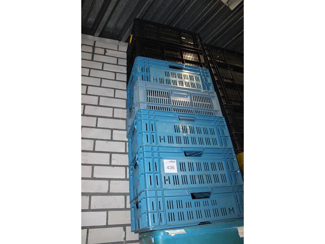 Diverse kunststof kratten met afmeting 60 x 40 cm. 10 stuks. - afbeelding 2 van  3