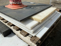 Diverse kunststof platen - afbeelding 4 van  5