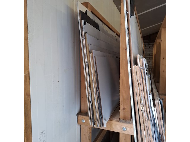 Diverse kunststof platen - afbeelding 15 van  30