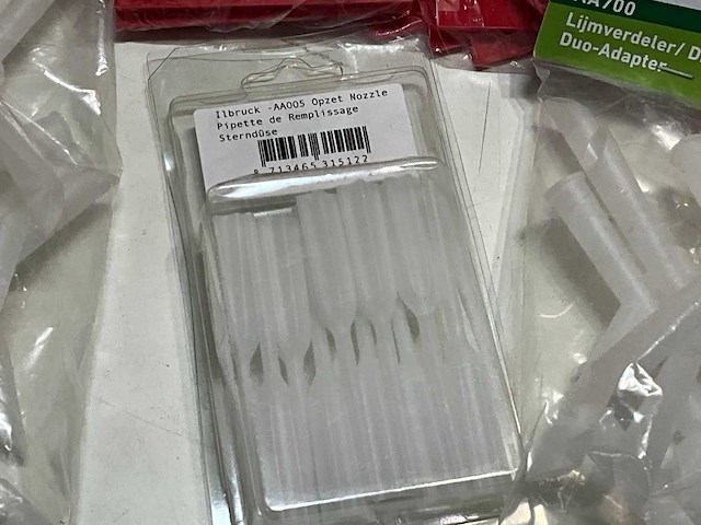 Diverse kunststof toebehoren - afbeelding 5 van  11