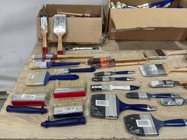 Diverse kwasten circa 850 stuks - afbeelding 9 van  14