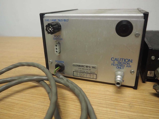 Diverse lab apparaten (2x ed2000xl, glenmarc pv-100/115, techcon ts9150e) - afbeelding 8 van  8