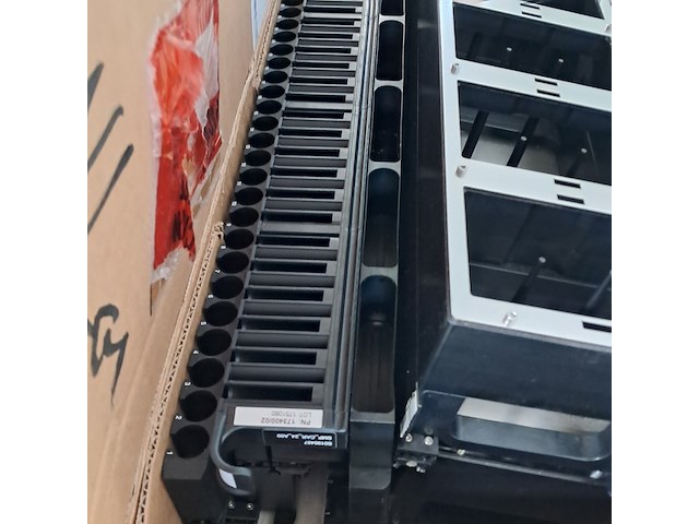 Diverse laboratorium apparatuur - afbeelding 11 van  12