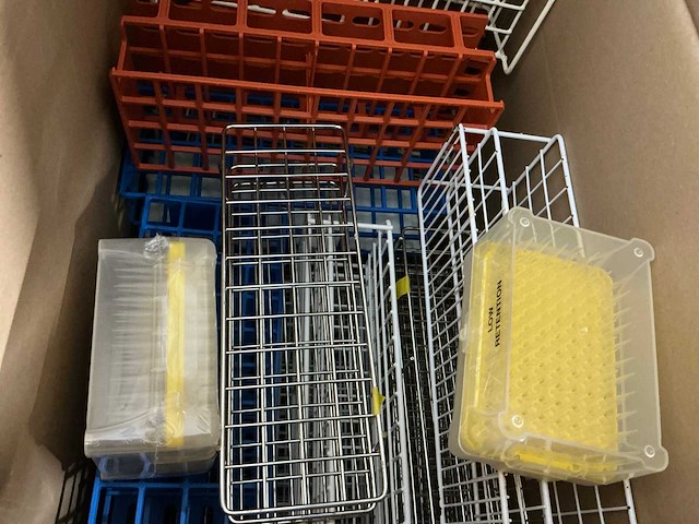 Diverse laboratorium verbruiksartikelen (excl. rolcontainer) - afbeelding 4 van  4