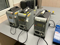 Diverse laboratoriumapparatuur - afbeelding 6 van  6