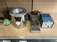 Diverse laboratoriumapparatuur