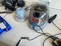 Diverse laboratoriumapparatuur - afbeelding 4 van  7