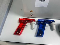 Diverse laboratoriumapparatuur - afbeelding 4 van  9