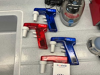 Diverse laboratoriumapparatuur - afbeelding 6 van  6