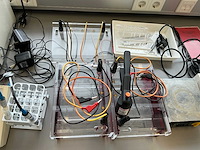 Diverse laboratoriumapparatuur - afbeelding 5 van  9