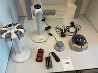 Diverse laboratoriumapparatuur - afbeelding 1 van  5
