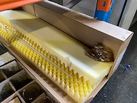 Diverse laboratoriumapparatuur - afbeelding 10 van  11