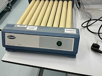 Diverse laboratoriumapparatuur - afbeelding 8 van  9