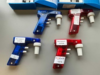 Diverse laboratoriumapparatuur - afbeelding 5 van  5