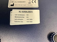Diverse laboratoriumapparatuur - afbeelding 7 van  9