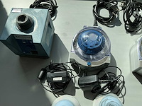 Diverse laboratoriumapparatuur - afbeelding 6 van  6
