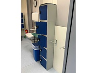 Diverse laboratoriummeubels - afbeelding 1 van  3
