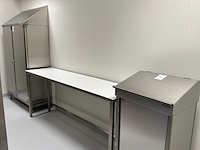 Diverse laboratoriummeubels - afbeelding 1 van  6