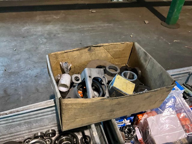 Diverse lagers + toebehoren - afbeelding 8 van  10