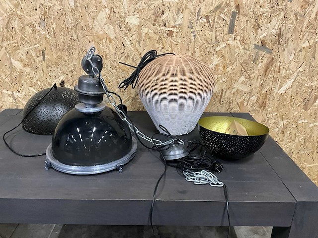 Diverse lampen (4x) - afbeelding 1 van  9