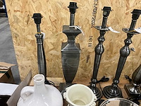 Diverse lampen en decoratie - afbeelding 5 van  27
