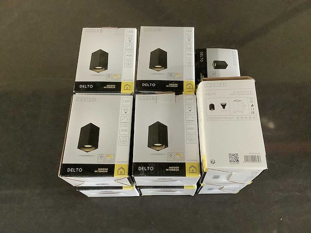 Diverse lampen in originele doos(227x) - afbeelding 33 van  71